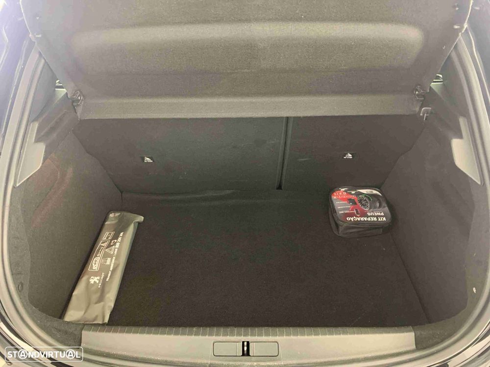 Peugeot 208 1.2 PureTech Active - 14