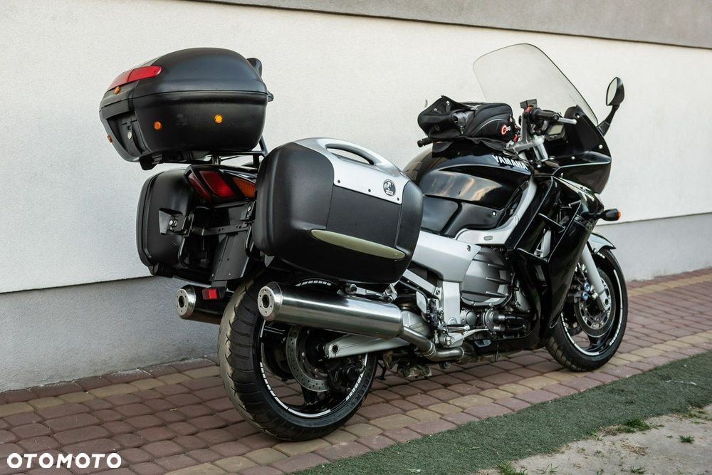 Yamaha FJR - 7