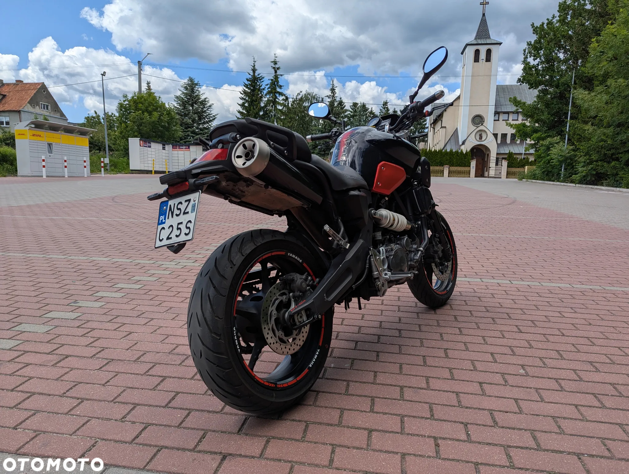 Yamaha MT - 6