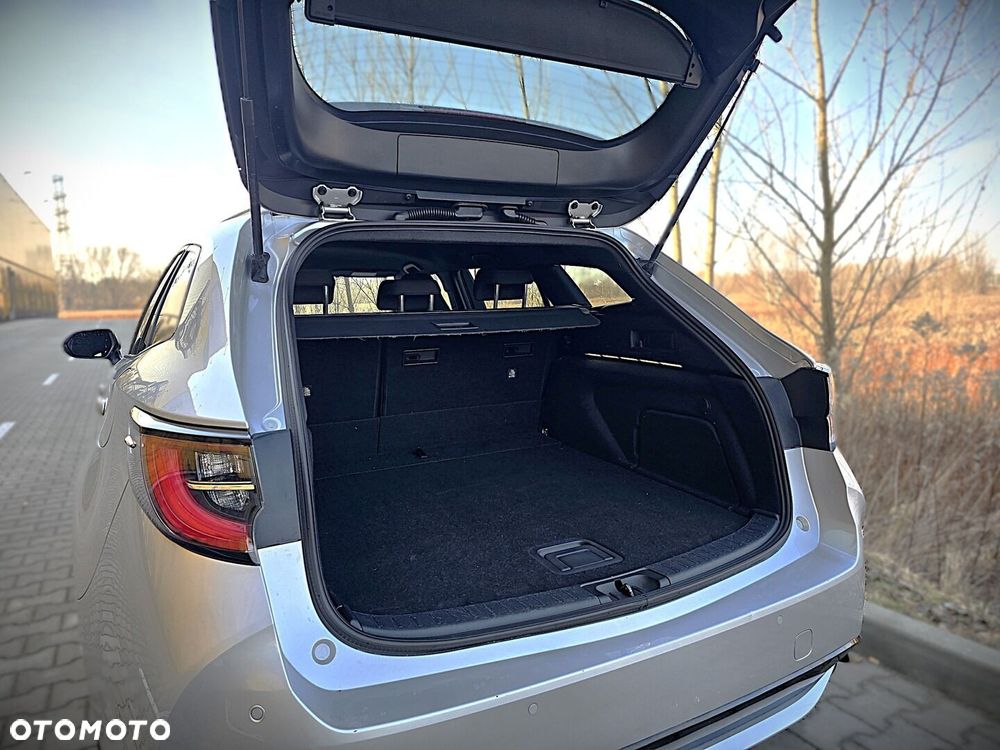 Toyota Corolla 2.0 Hybrid Comfort - 20