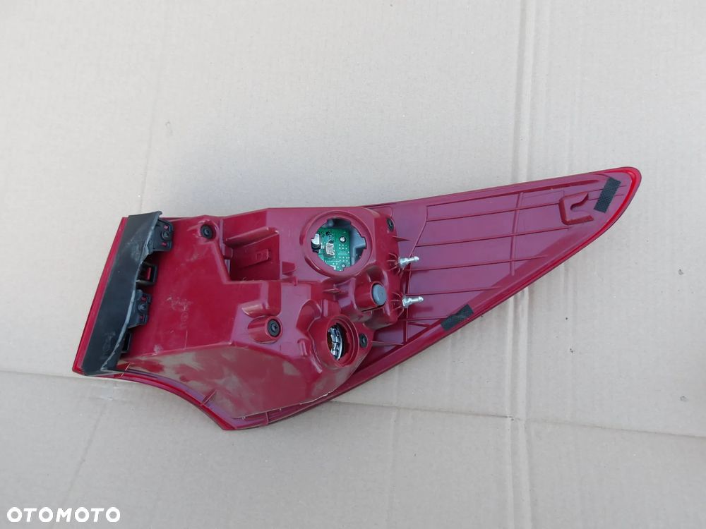 LAMPA LEWY TYL HYUNDAI SANTA FE III - 6