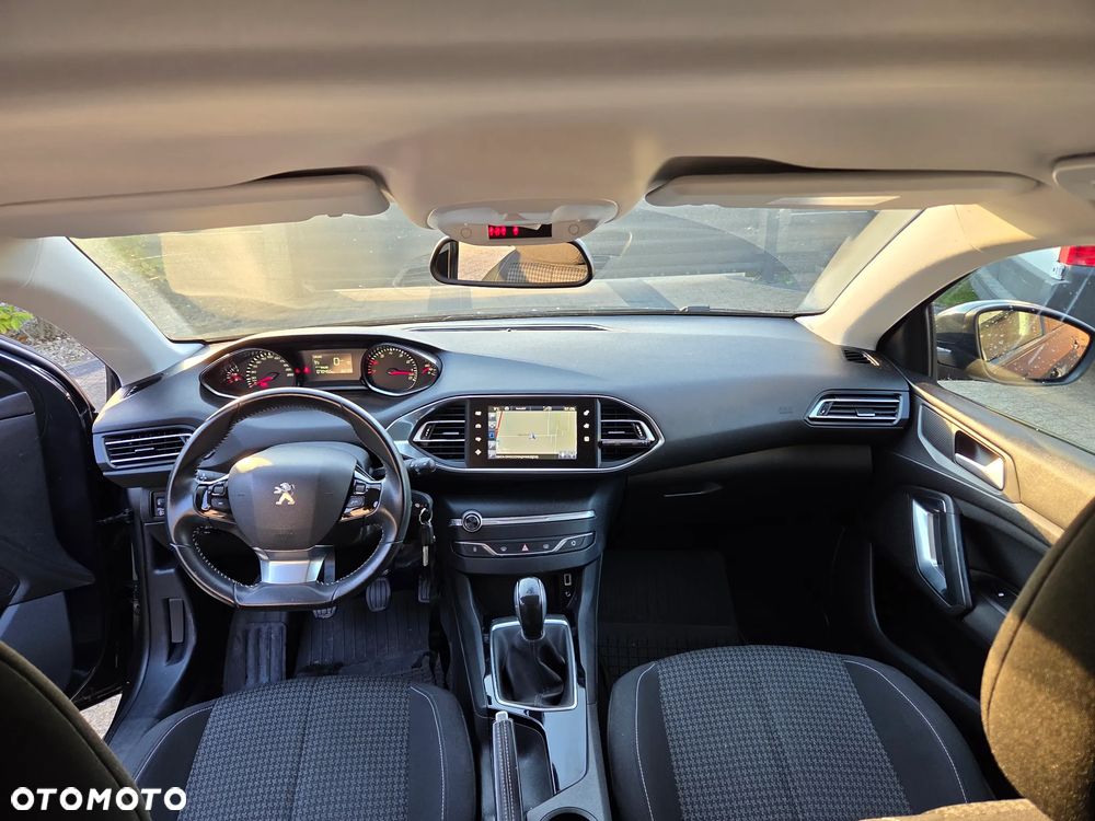 Peugeot 308 PureTech 110 Stop & Start Style - 10