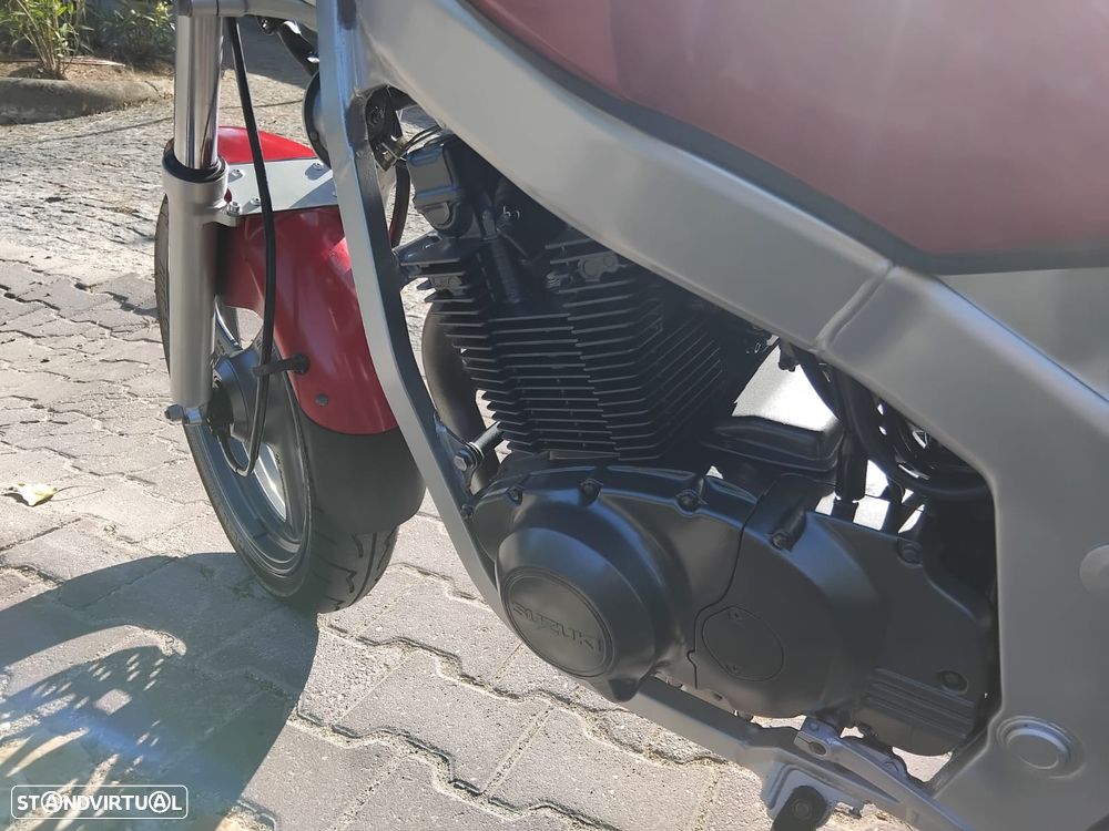 Suzuki GS Gs500e - 10