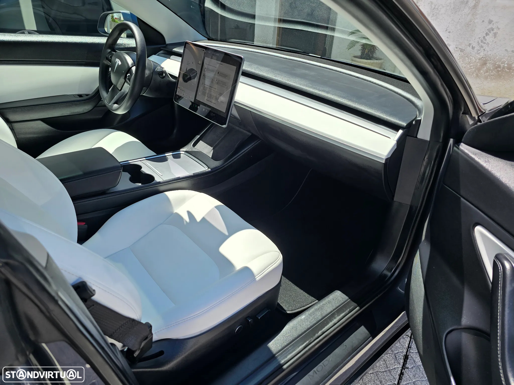 Tesla Model 3 Standard Range Plus RWD - 13