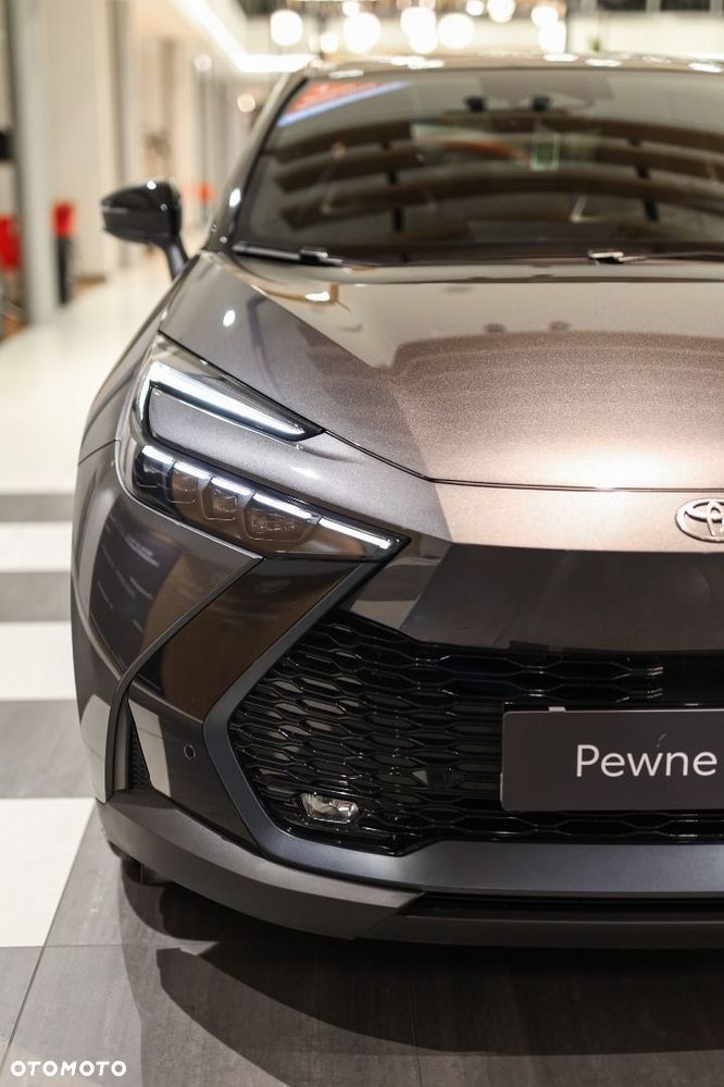 Toyota C-HR - 11