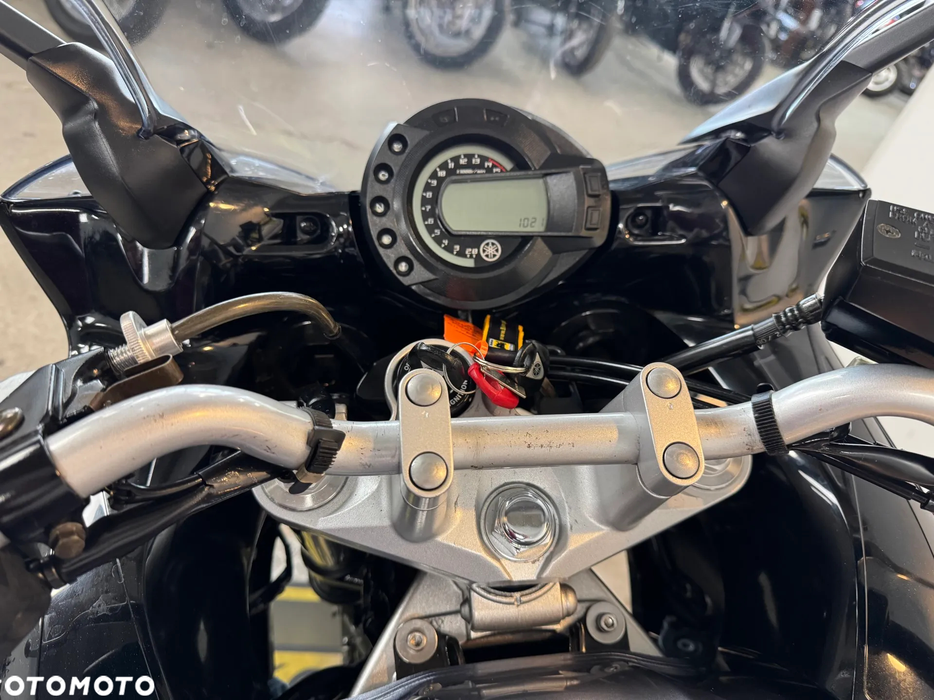 Yamaha FZ6 - 31