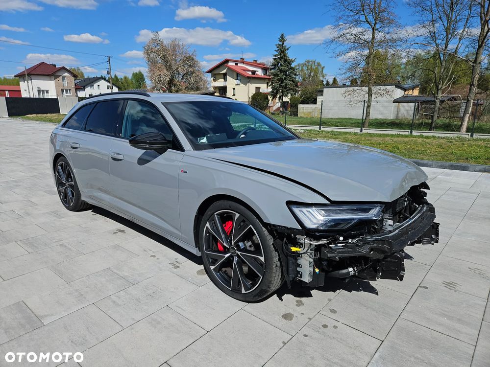 Audi A6 Avant - 1