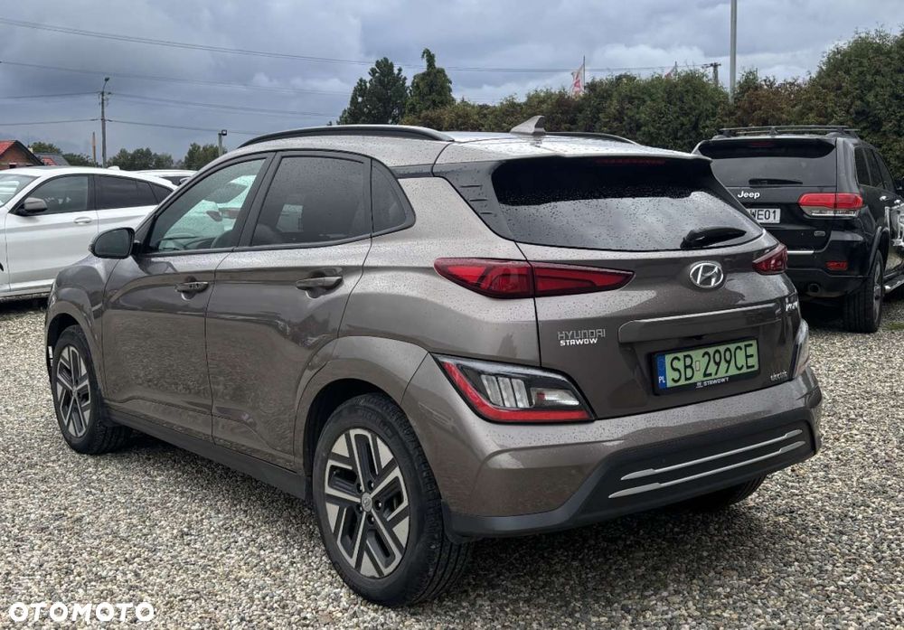 Hyundai Kona - 4