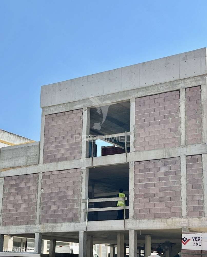 Apartamento T2 novo na típica vila piscatória da Fuseta - Grande imagem: 2/5