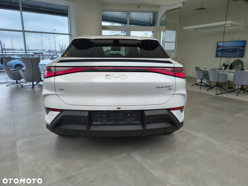 BYD Sealion 7 - 5