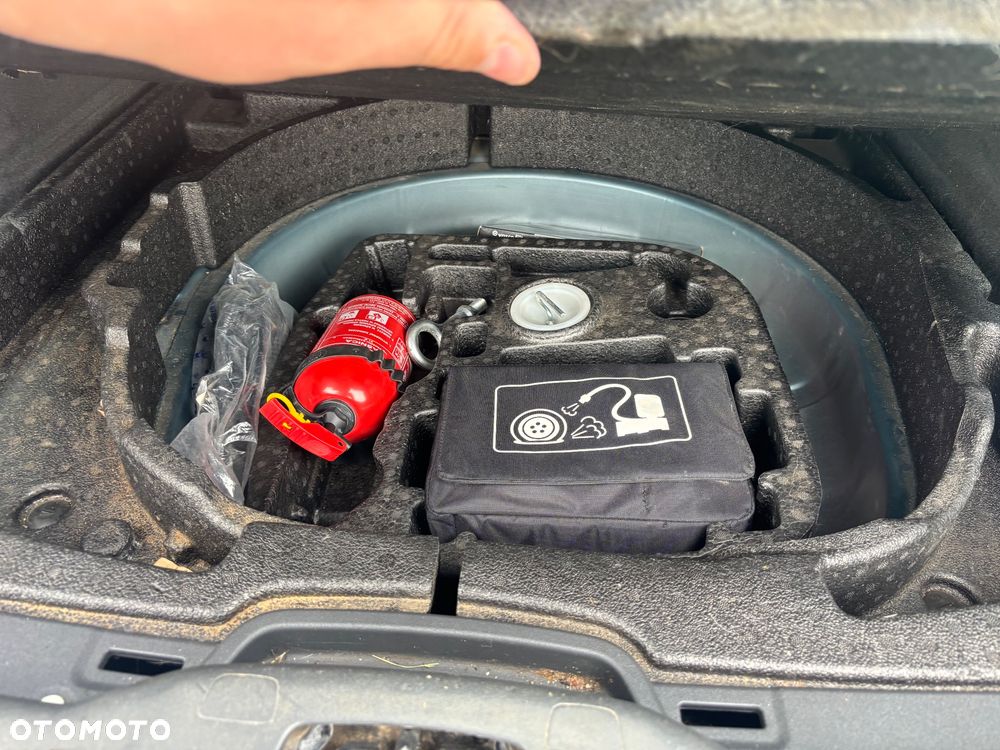 Volvo V50 1.8 - 11