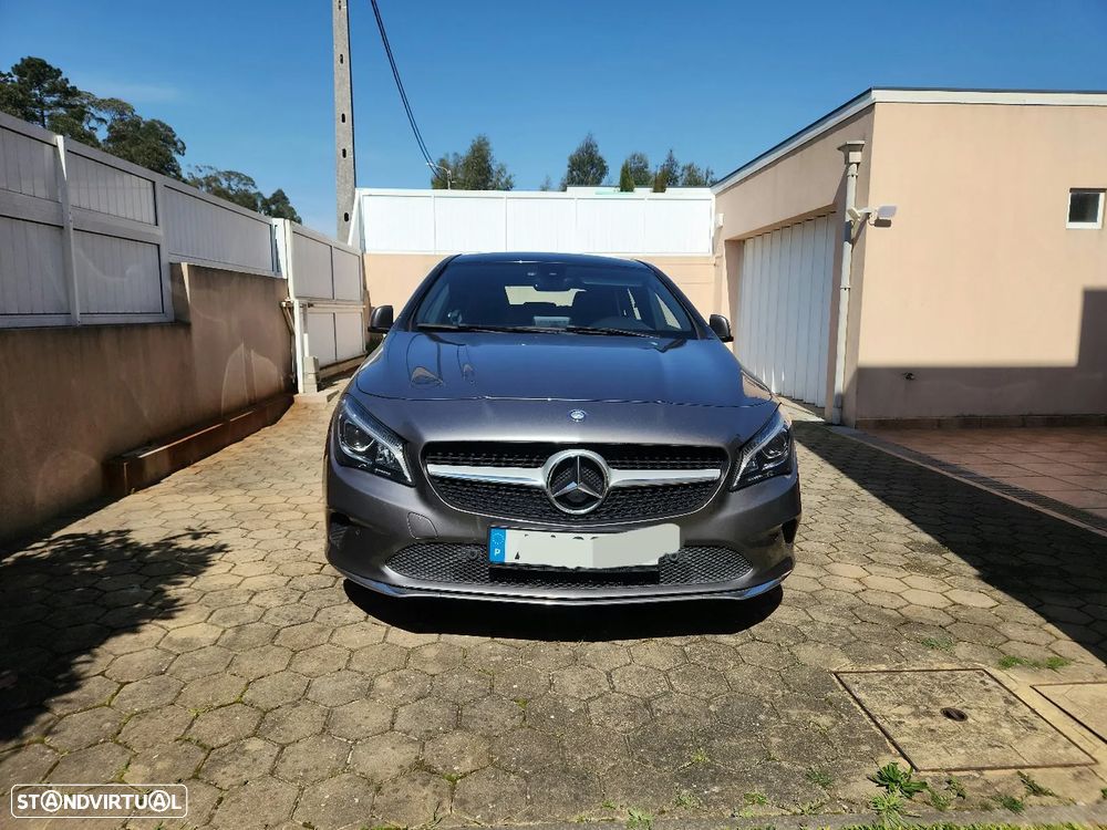 Mercedes-Benz CLA 200 d Shooting Brake Urban Aut. - 2
