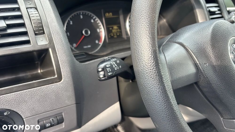 Volkswagen Transporter T5 - 12