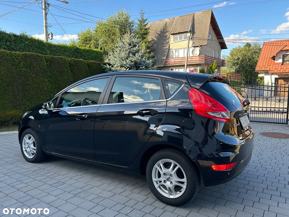 Ford Fiesta - 8