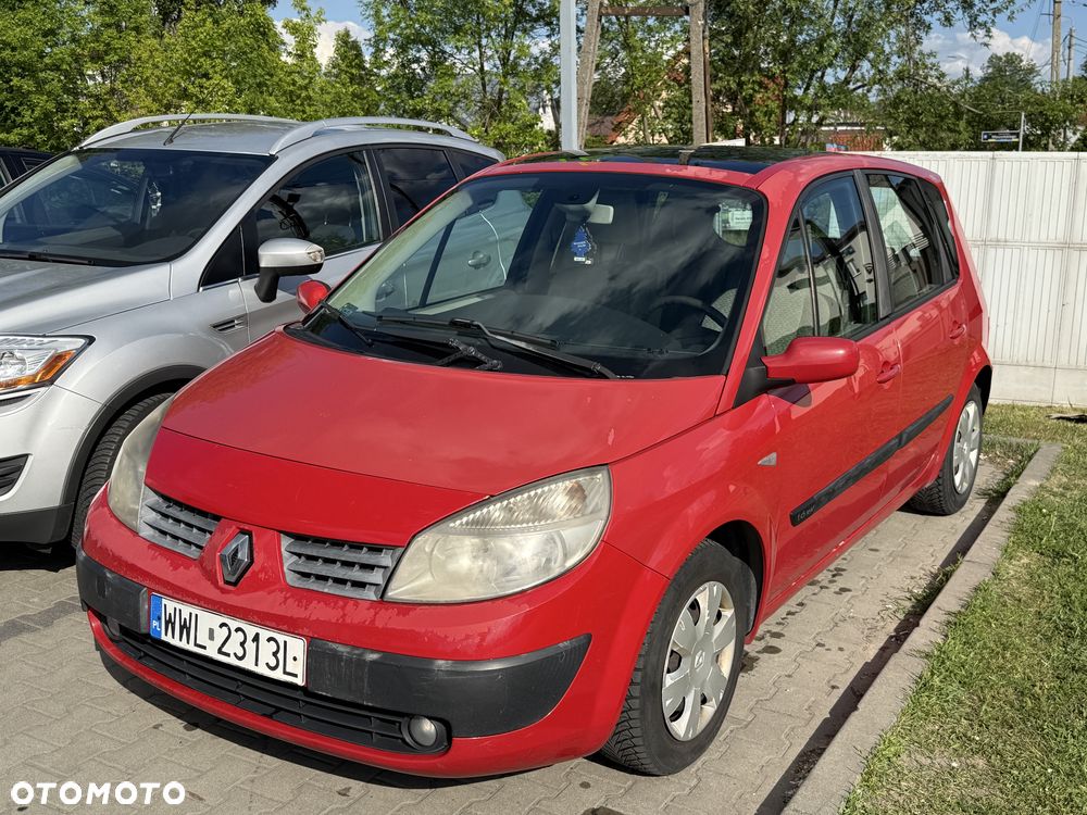 Renault Scenic - 1