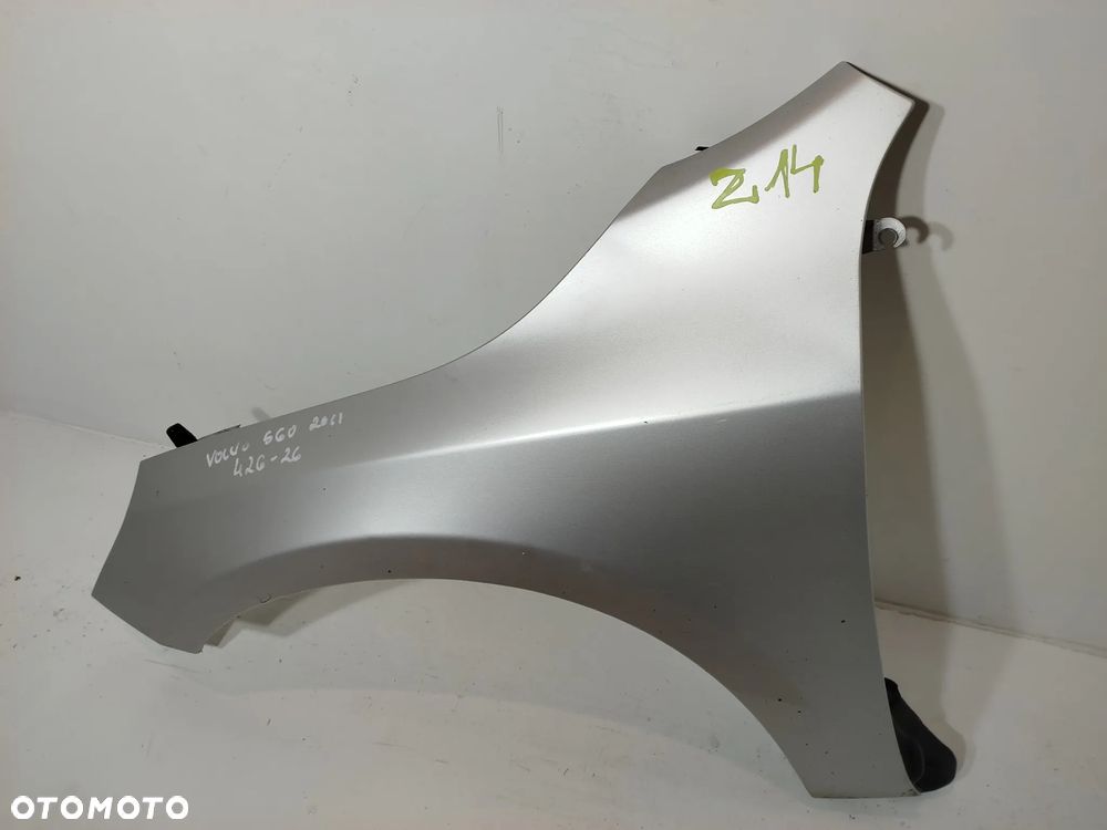 Błotnik lewy przedni przód VOLVO S60 II V60 I 10-18 426-26 - 2