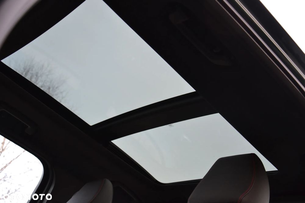 Ford Kuga 1.5 EcoBoost 4x4 ST-Line - 36