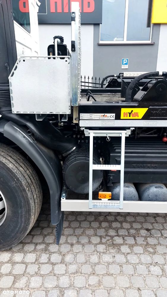 Volvo FE 320 4x2 - 23