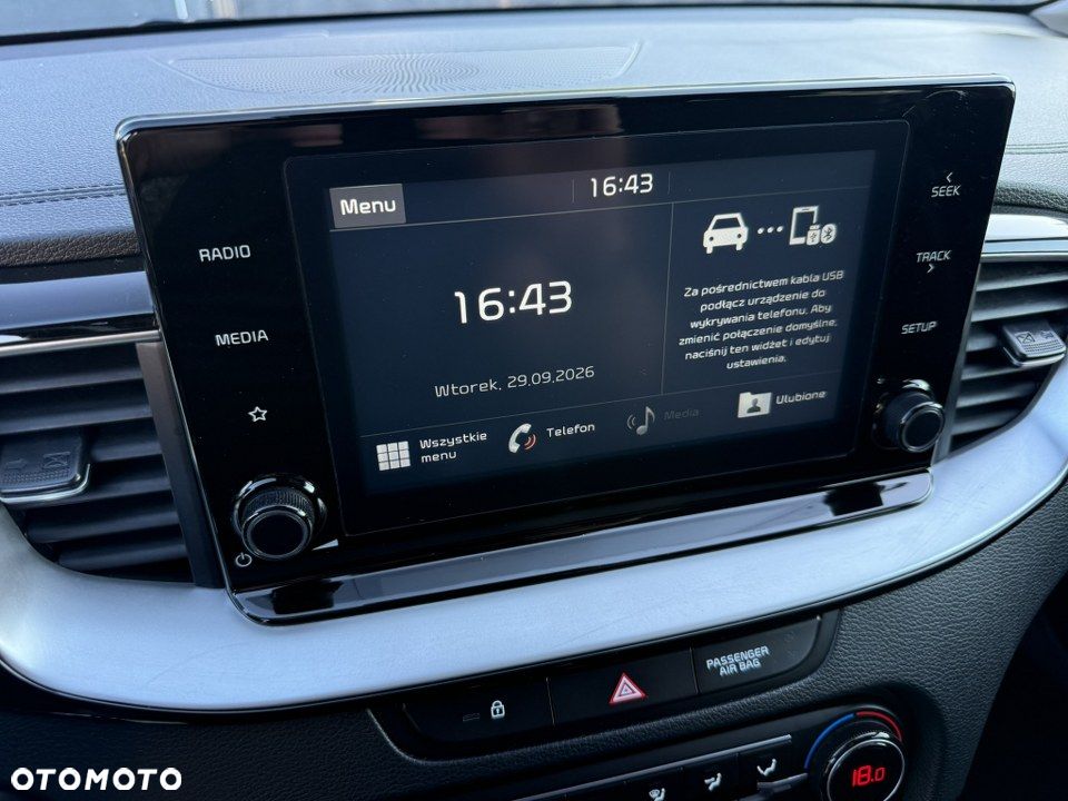 Kia Ceed 1.5 T-GDI L Business Line Plus - 24