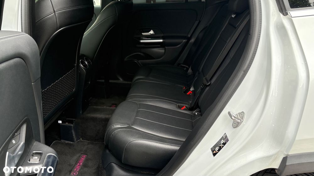 Mercedes-Benz GLA 250 4Matic 8G-DCT AMG Line - 27