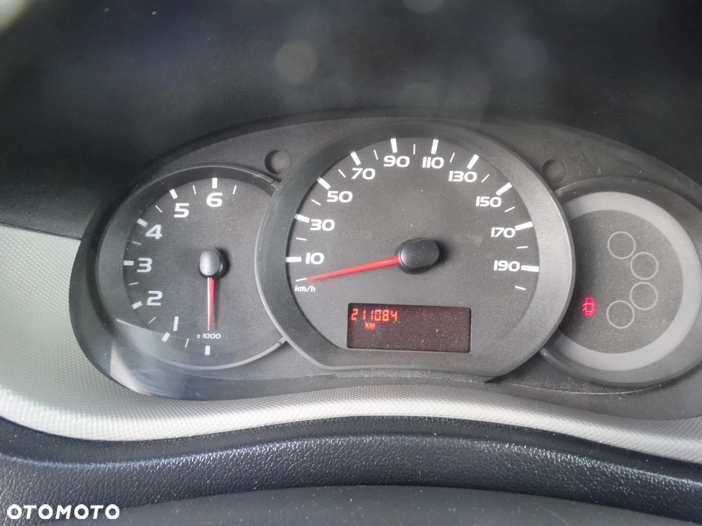 Renault Master - 25