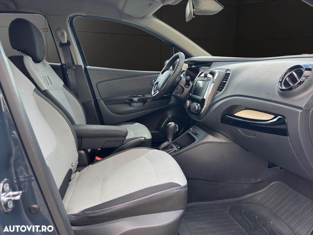 Renault Captur - 12