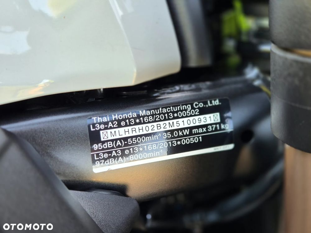 Honda CB - 7