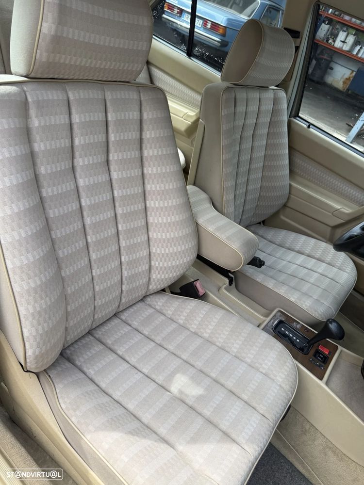 Mercedes-Benz 190 - 11