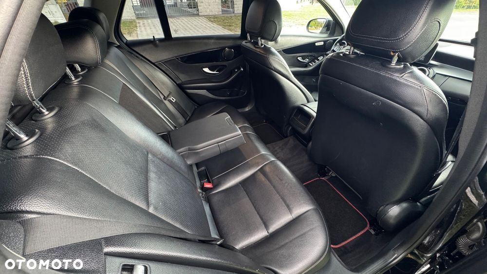 Mercedes-Benz Klasa C 200 d T 7G-TRONIC Avantgarde - 18