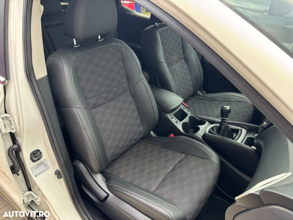 Nissan Qashqai 1.5 DCI TEKNA - 36