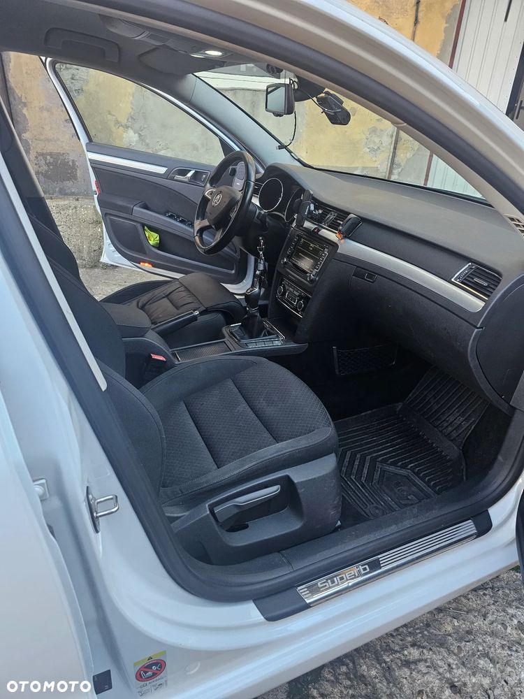 Skoda Superb - 9