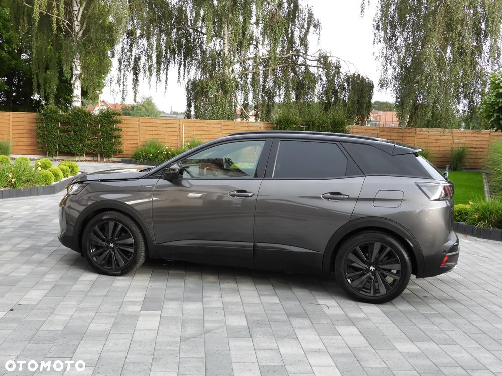 Peugeot 3008 225 e-EAT8 GT - 23