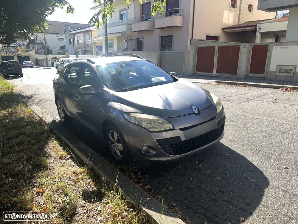 Renault Mégane Sport Tourer 1.5 dCi Dynamique - 4