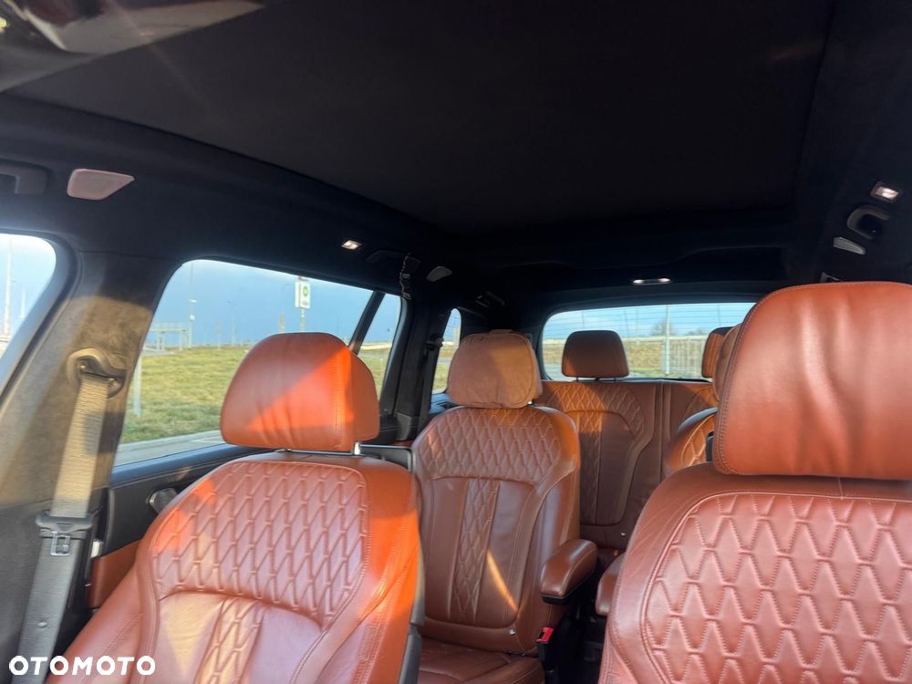 BMW X7 M50d sport - 14