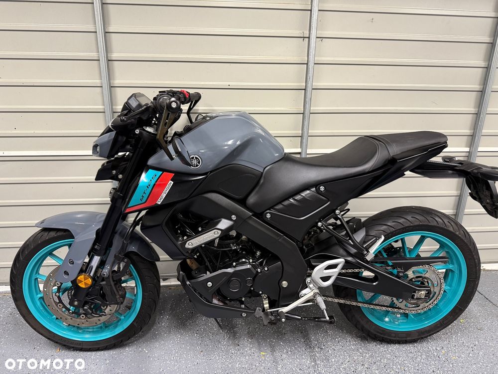 Yamaha MT - 9