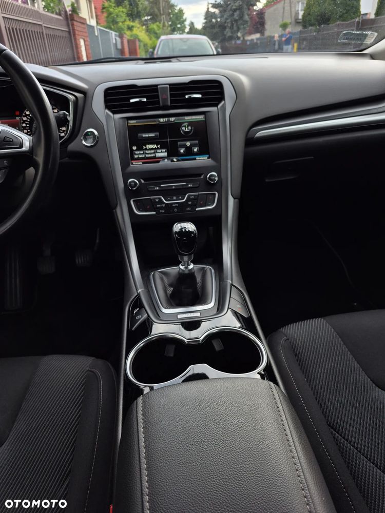 Ford Mondeo 1.5 EcoBoost Titanium - 9