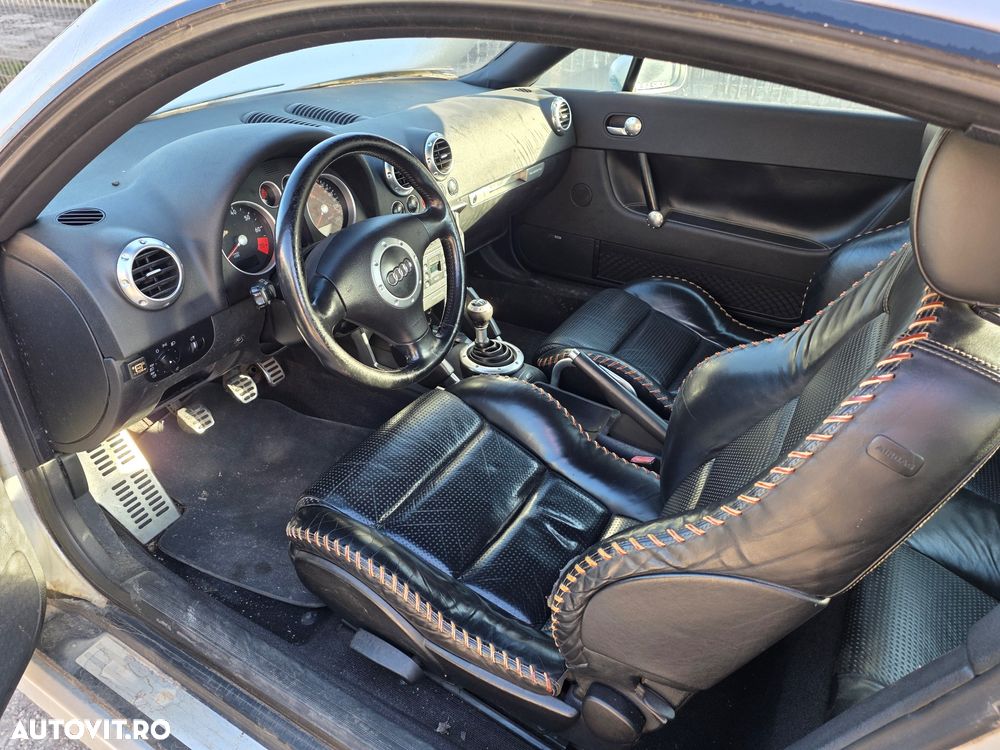 Audi TT 1.8 T quattro - 5