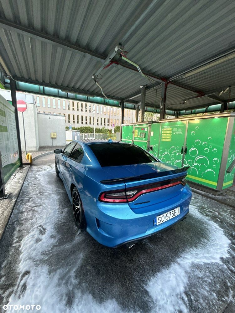 Dodge Charger - 9