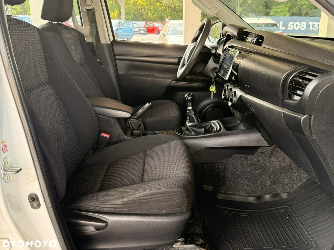 Toyota Hilux 2.4 D-4D Double Cab DLX 4x4 - 15
