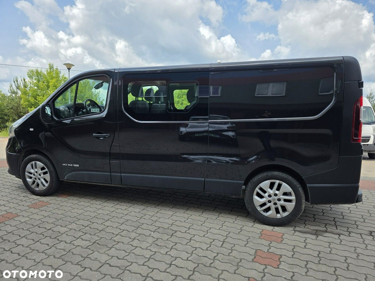 Renault Trafic - 17