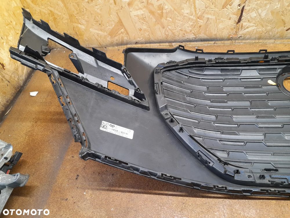 AUDI Q4 E-TRON atrapa grill zderzak przód 89A853653A 89A807725A - 5