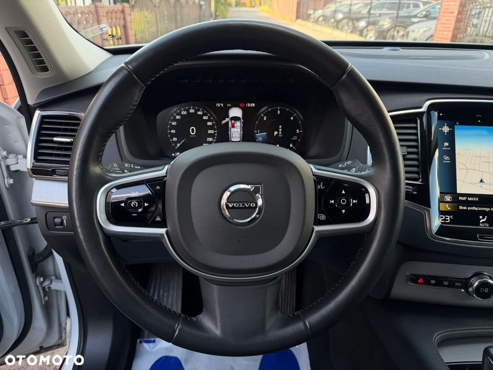 Volvo XC 90 B5 D AWD Momentum Pro 7os - 24