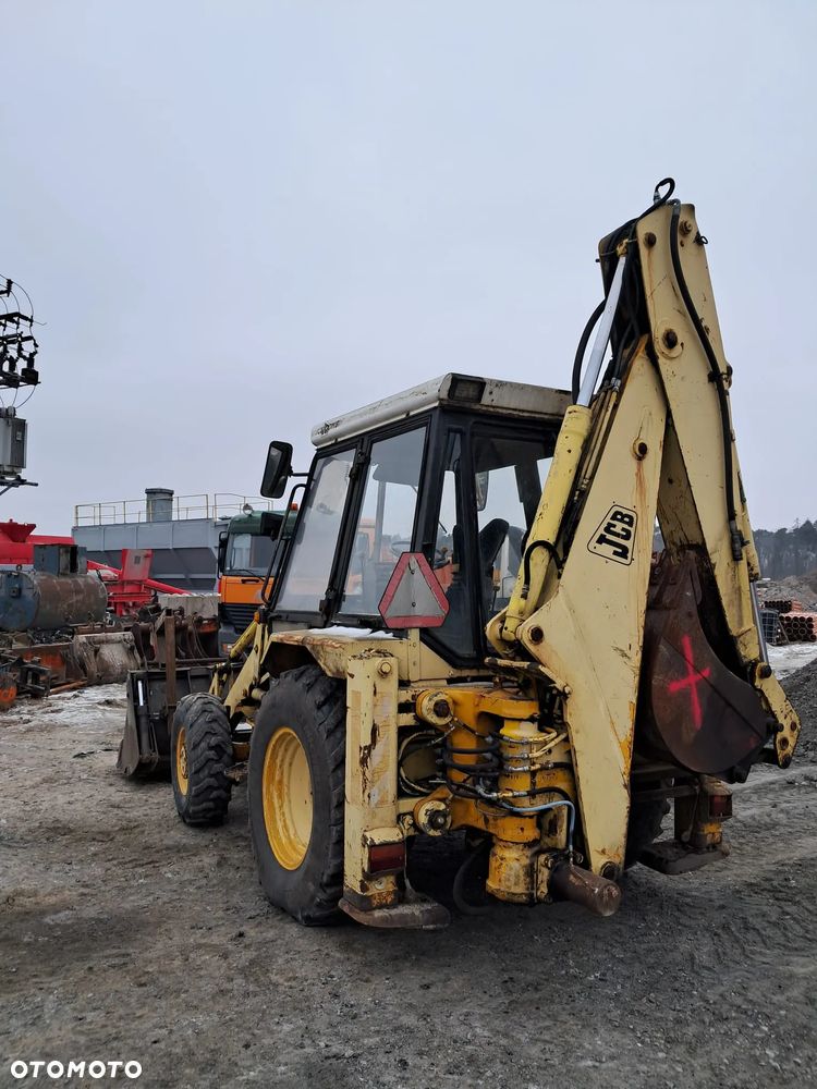 JCB - 4