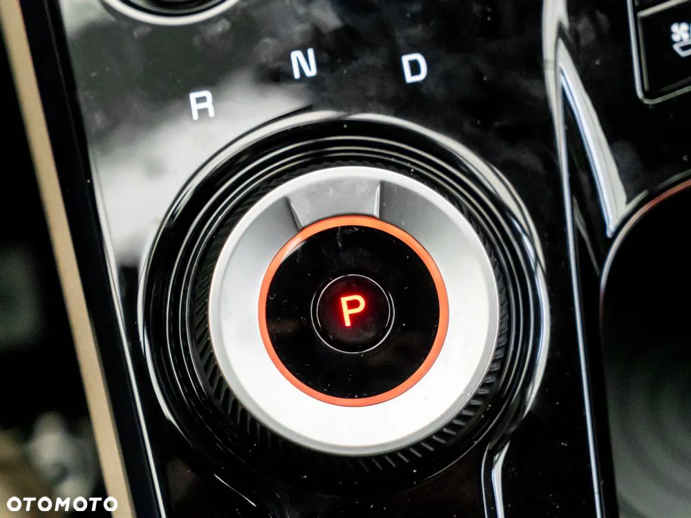 Kia Sportage 1.6 T-GDI HEV Business Line 4WD - 28