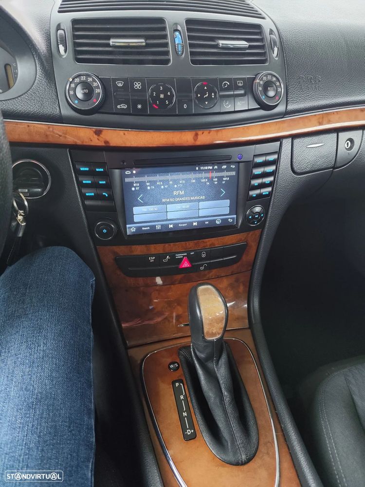 Mercedes-Benz E 220 CDI Auto Avantgarde - 1