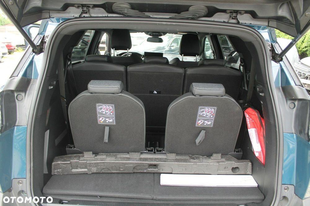 Peugeot 5008 - 12