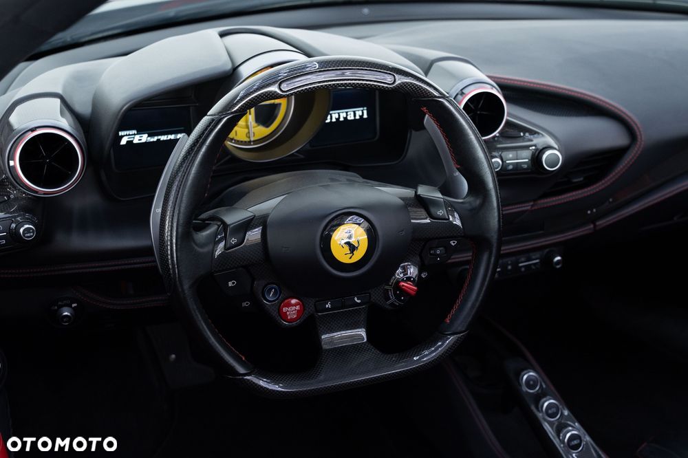 Ferrari F8 Spider
