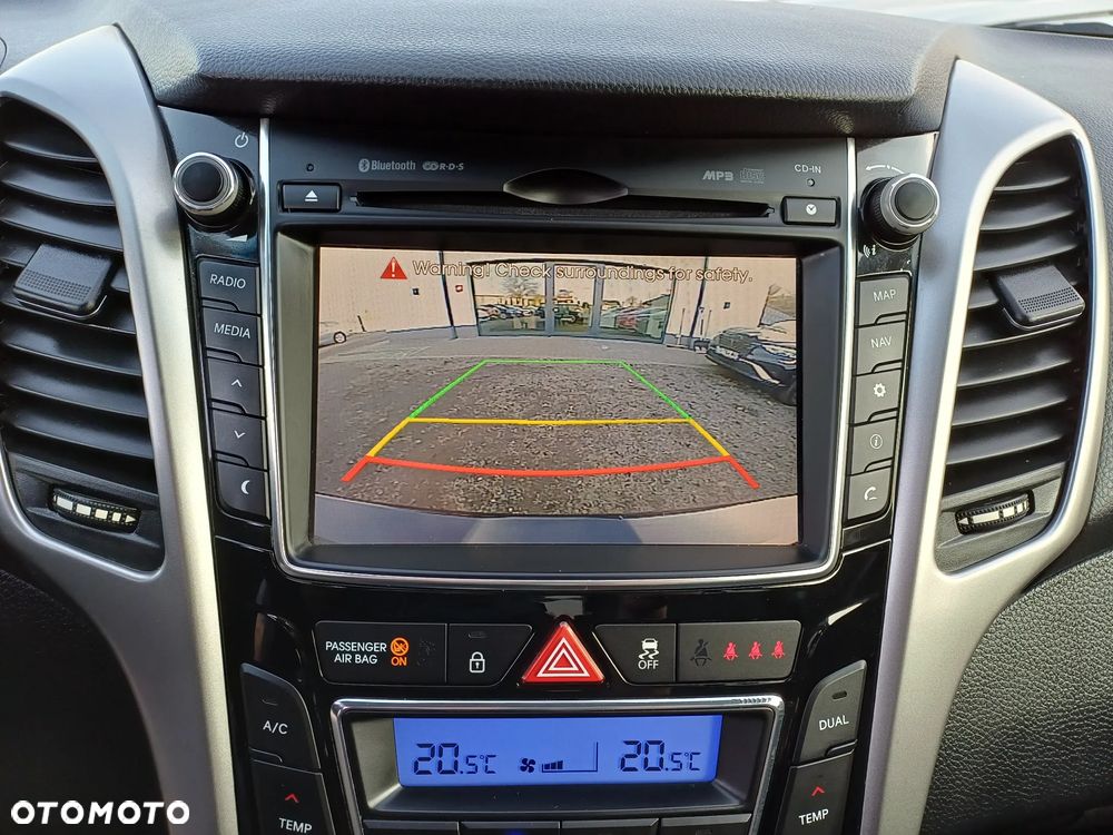 Hyundai i30 1.4 Premium - 18