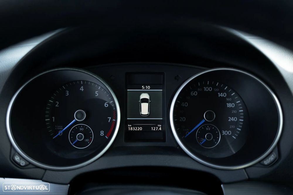 VW Golf 2.0 R DSG - 25