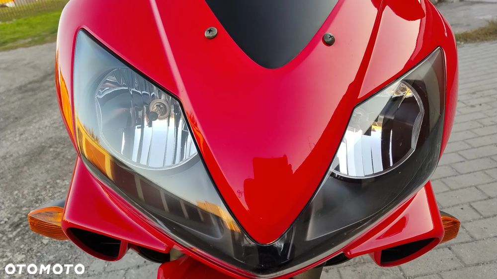 Honda CBR - 18